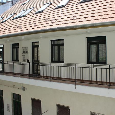 Upartments Lägenhet Budapest Exteriör bild